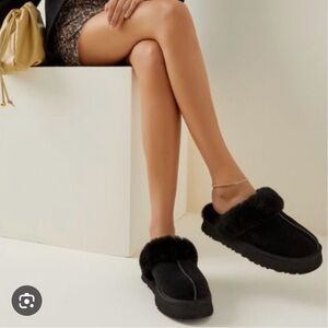 UGG Disquette Black Size 9 (Recomend for Size 8)